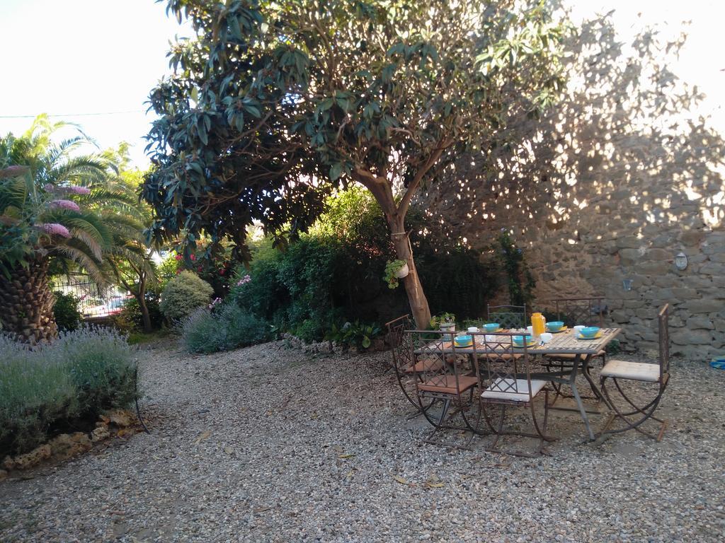 הומפס La Maison Des Palmiers מראה חיצוני תמונה